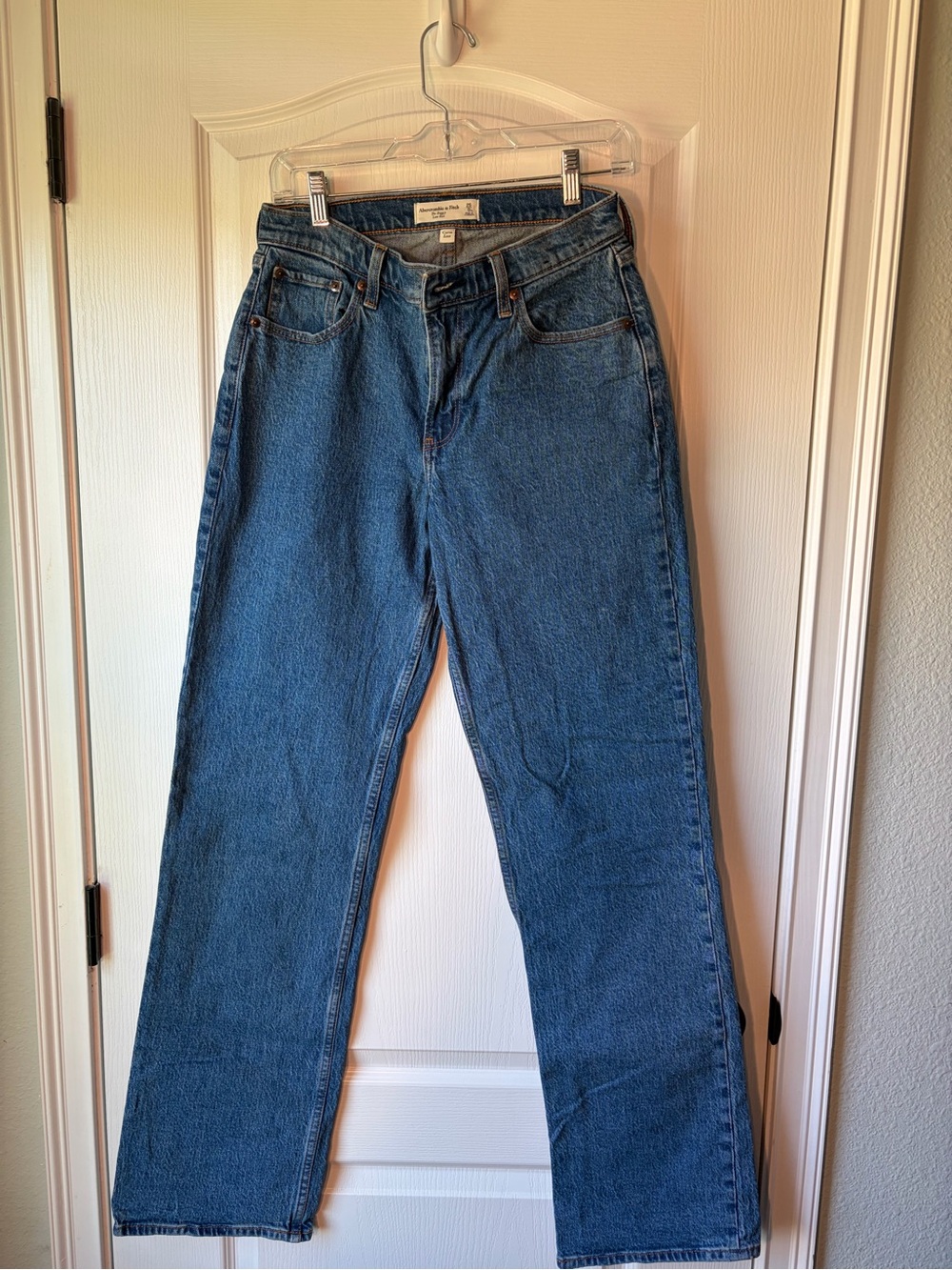 Abercrombie & Fitch women’s curvy baggy, low rise size 25 | 0 extra long AF07